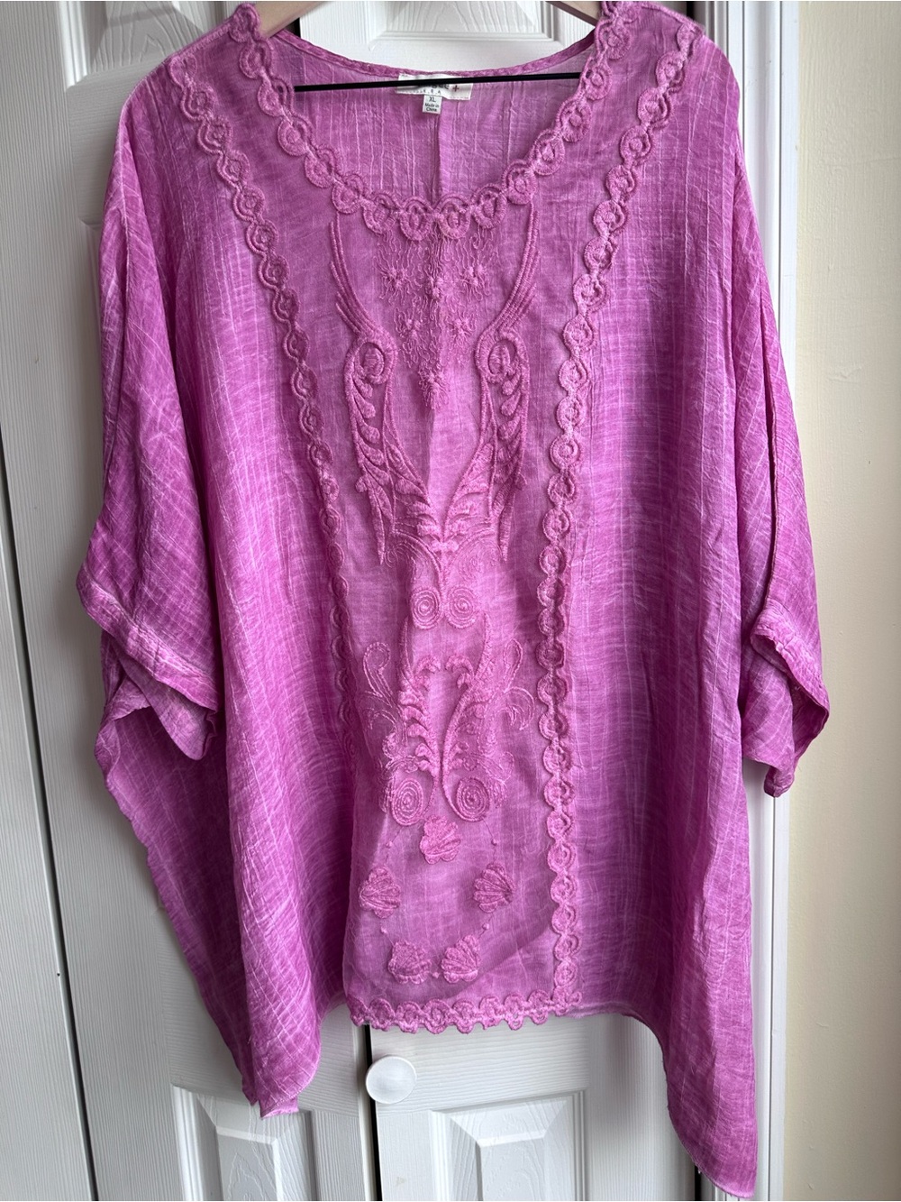 Umgee Embroidered Scoop Neck Tunic Top - Fuchsia Pink